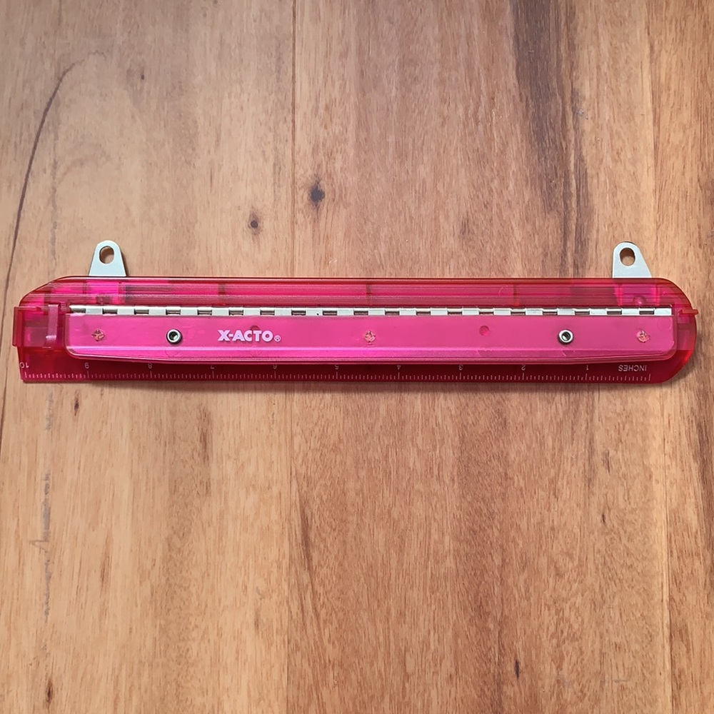 X-ACTO Hole Punch Ruler - Picture 2 of 16